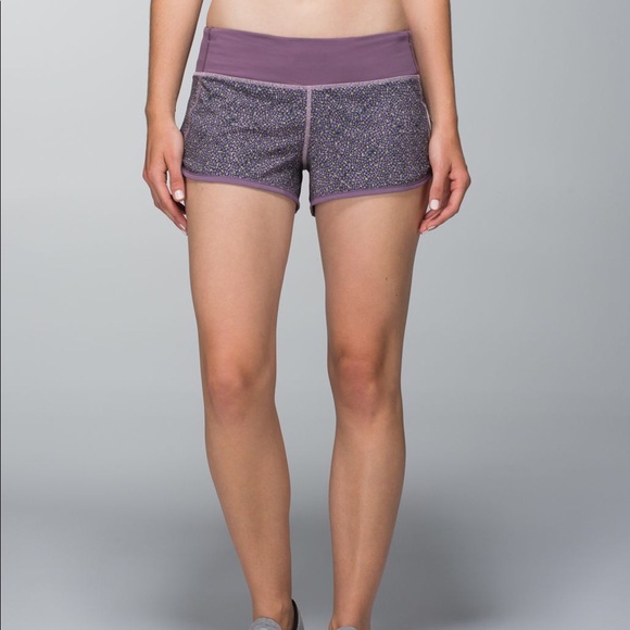 Lululemon speed short 4 way stretch - Picture 2 of 7